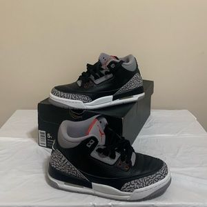 Air Jordan 3 Retro OG BG. Black/Fire Red-Cement Grey 5Y